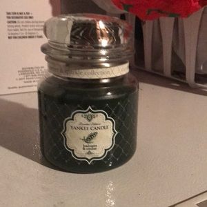 Yankee Candle Medium Balsam & Cedar
